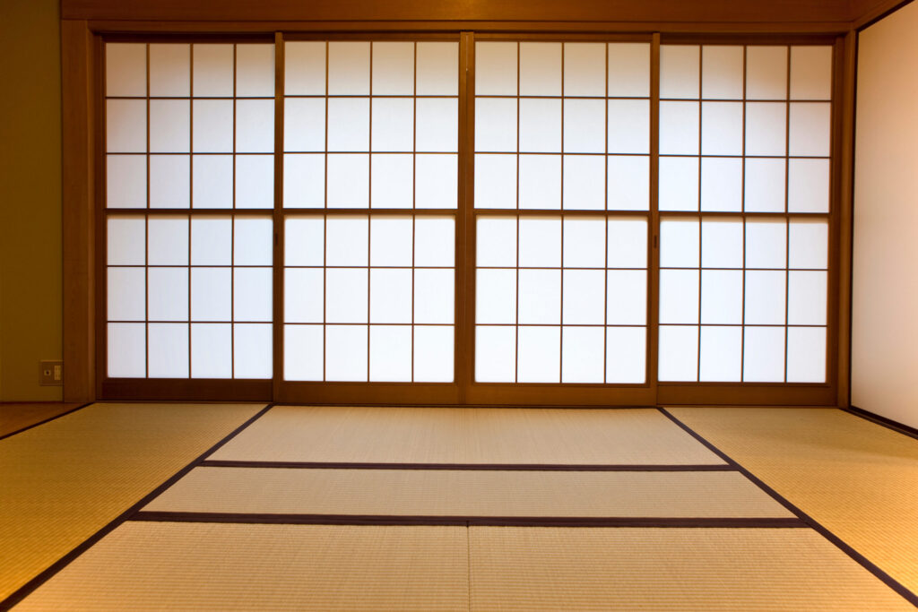 障子の壁面と畳の間